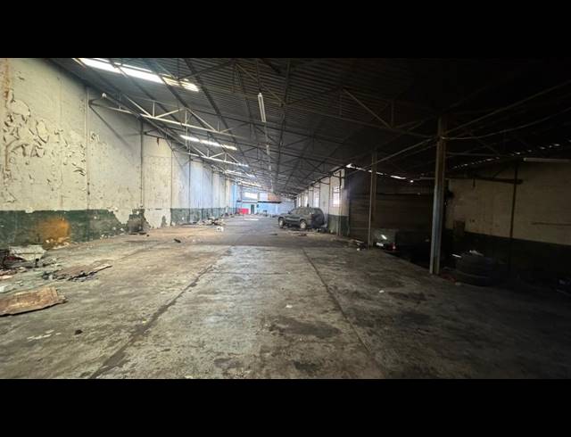1,000M² WAREHOUSE TO LET IN PRETORIA WEST